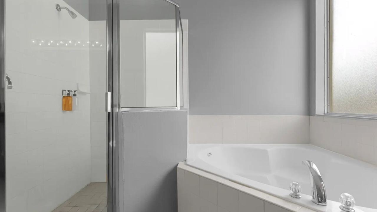 Photo of Bathroom in Davenport