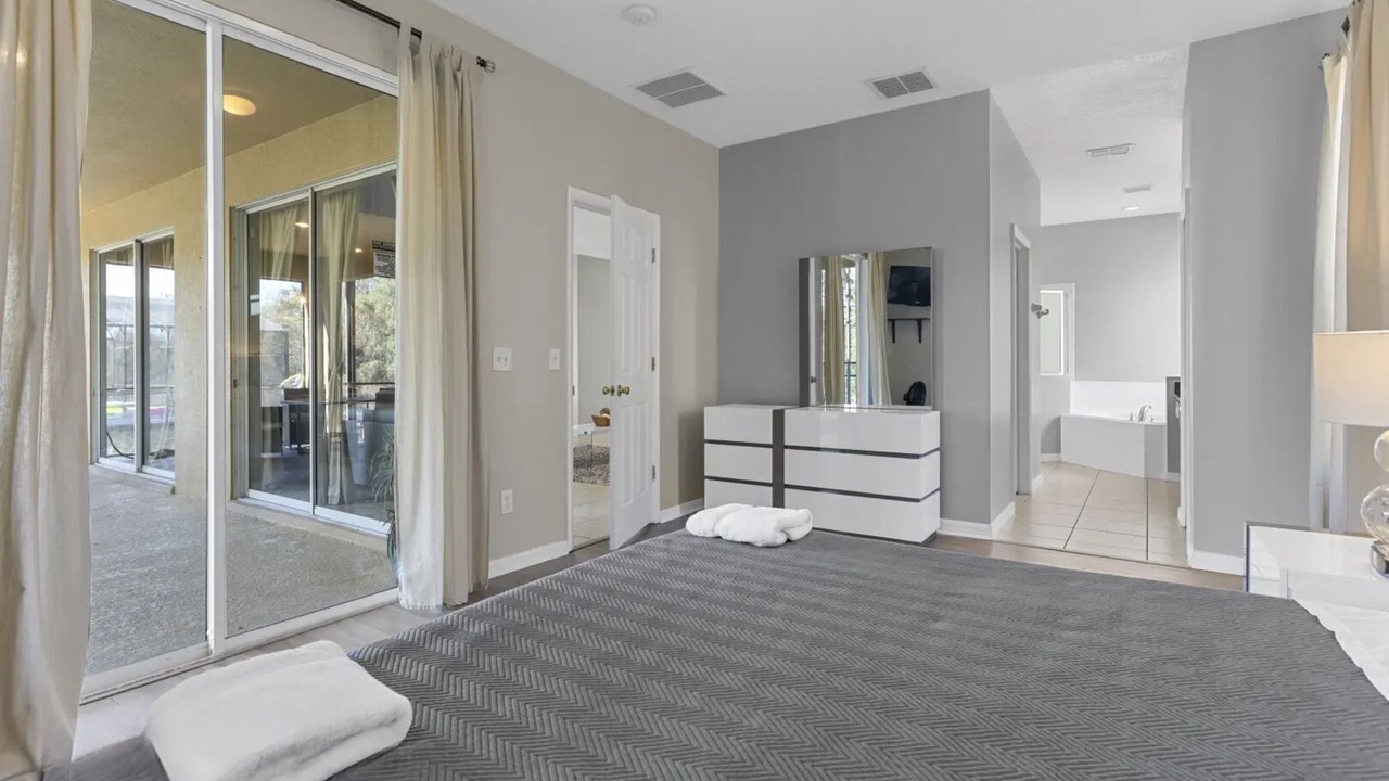 Photo of Bedroom in Davenport