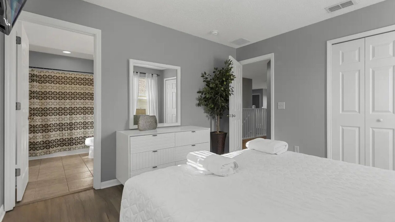 Photo of Bedroom in Davenport