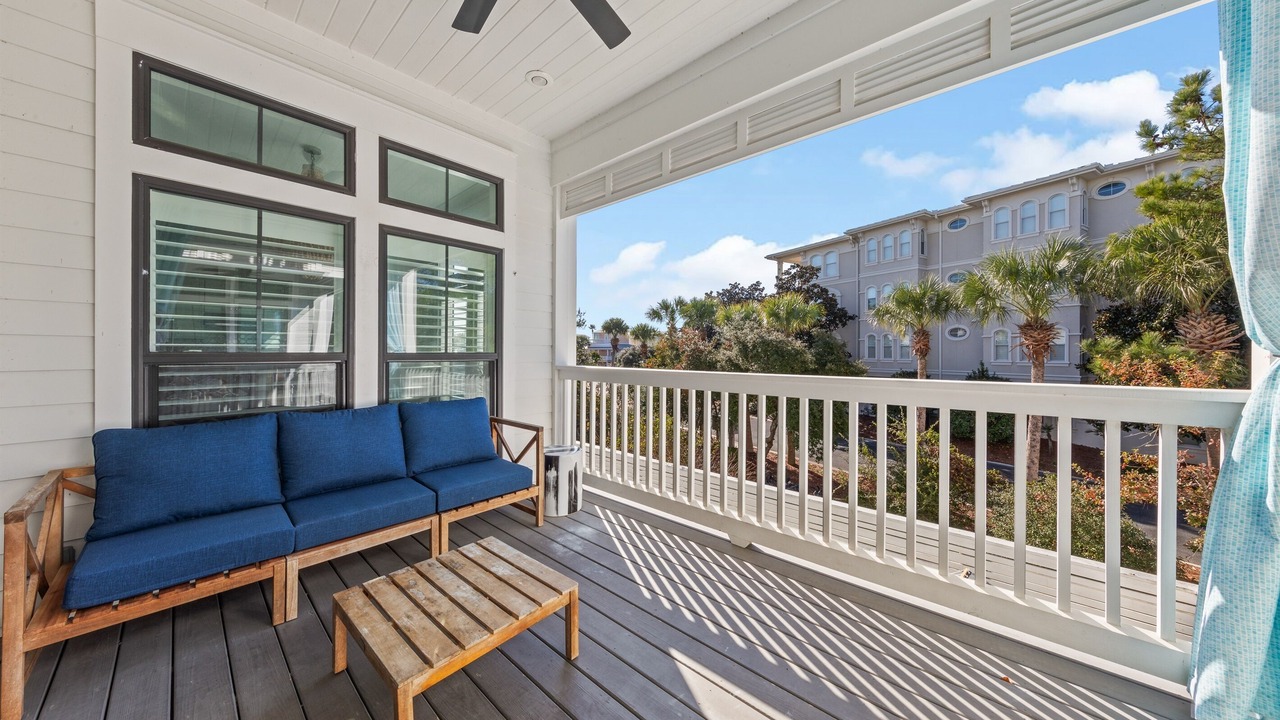Photo of Patio Balcony in Seagrove Beach