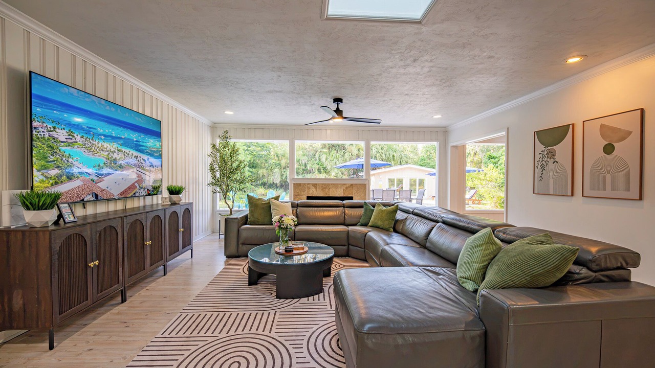 Photo of Livingroom in Gainesville