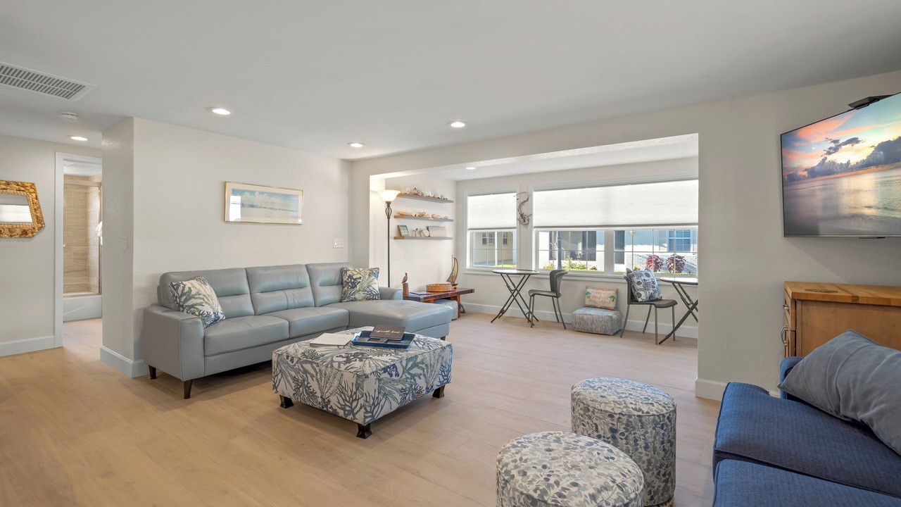 Photo of Livingroom in Siesta Key
