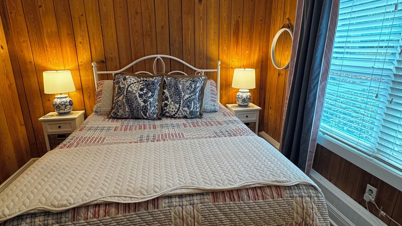 Photo of Bedroom in Dunnellon