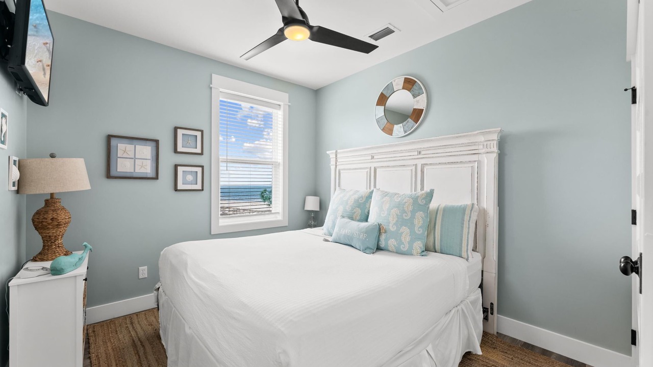Photo of Bedroom in Indian Pass