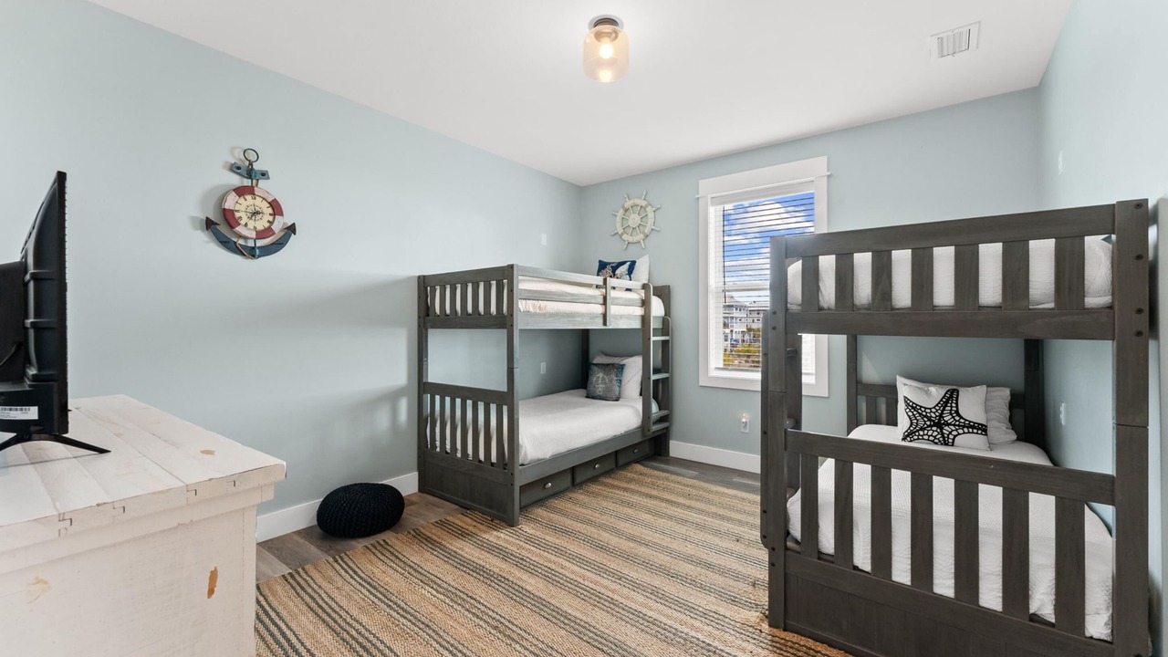 Photo of Bedroom in Indian Pass