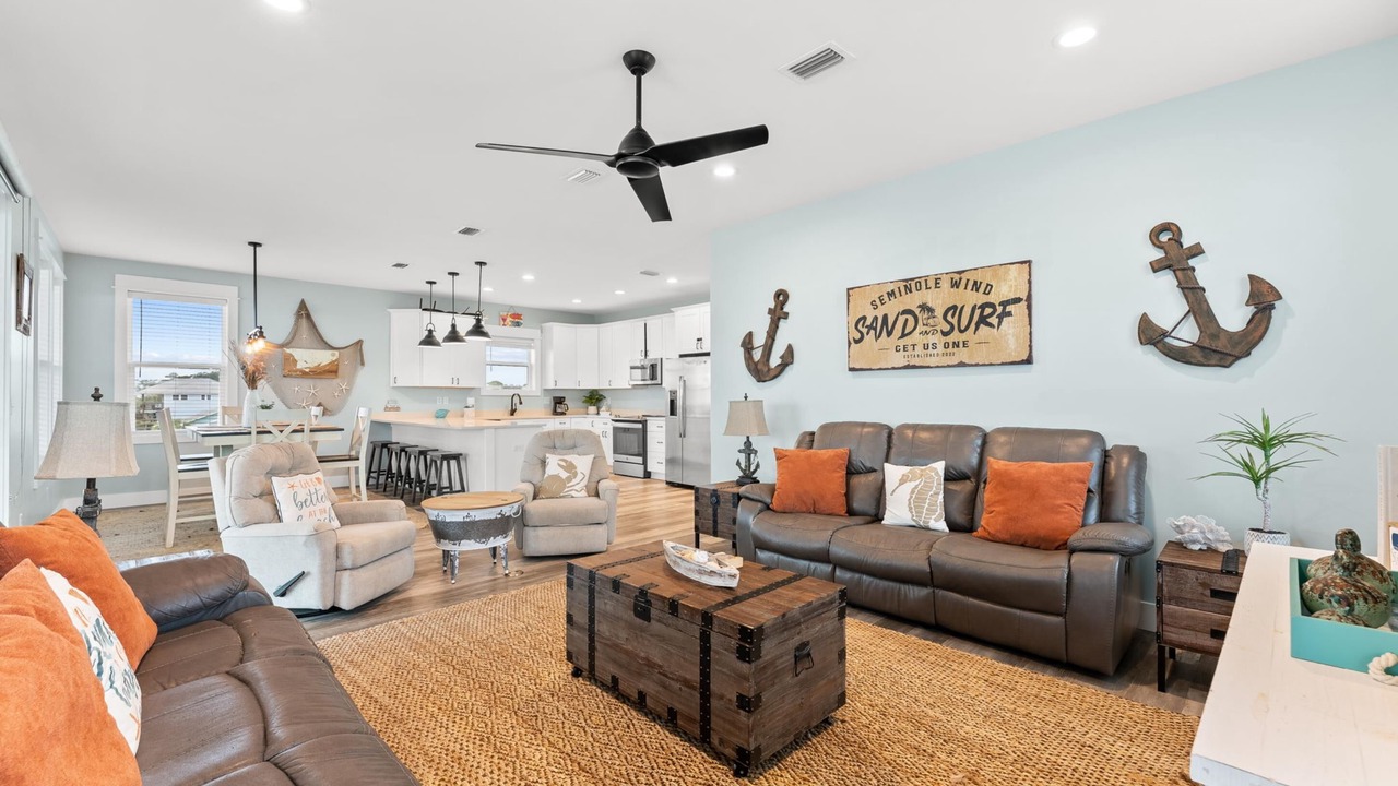 Photo of Livingroom in Indian Pass