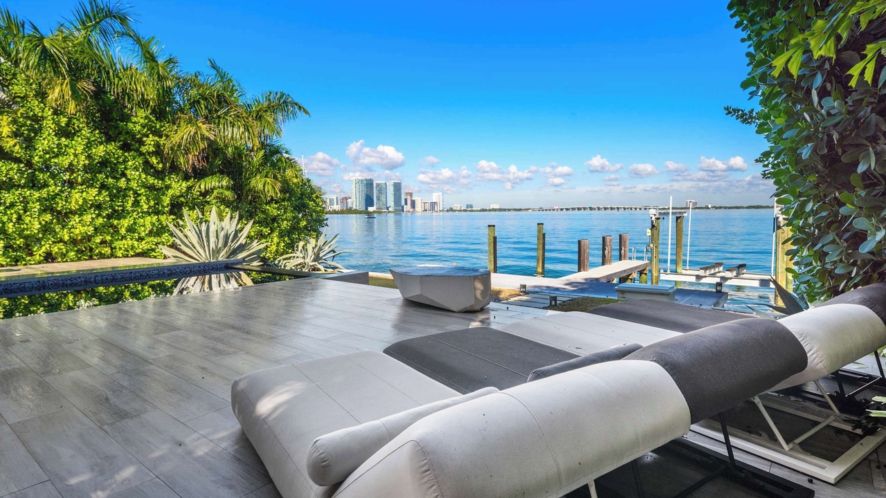 Photo of Patio Balcony in Venetian Islands