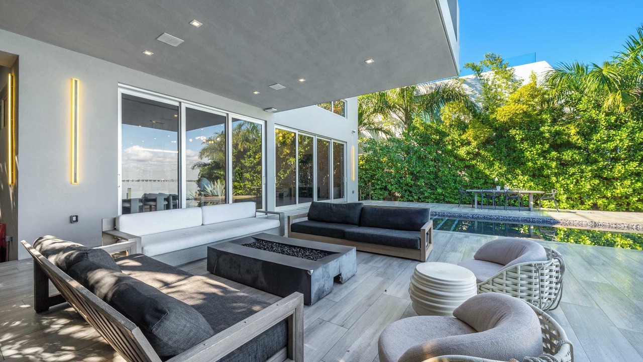 Photo of Patio Balcony in Venetian Islands