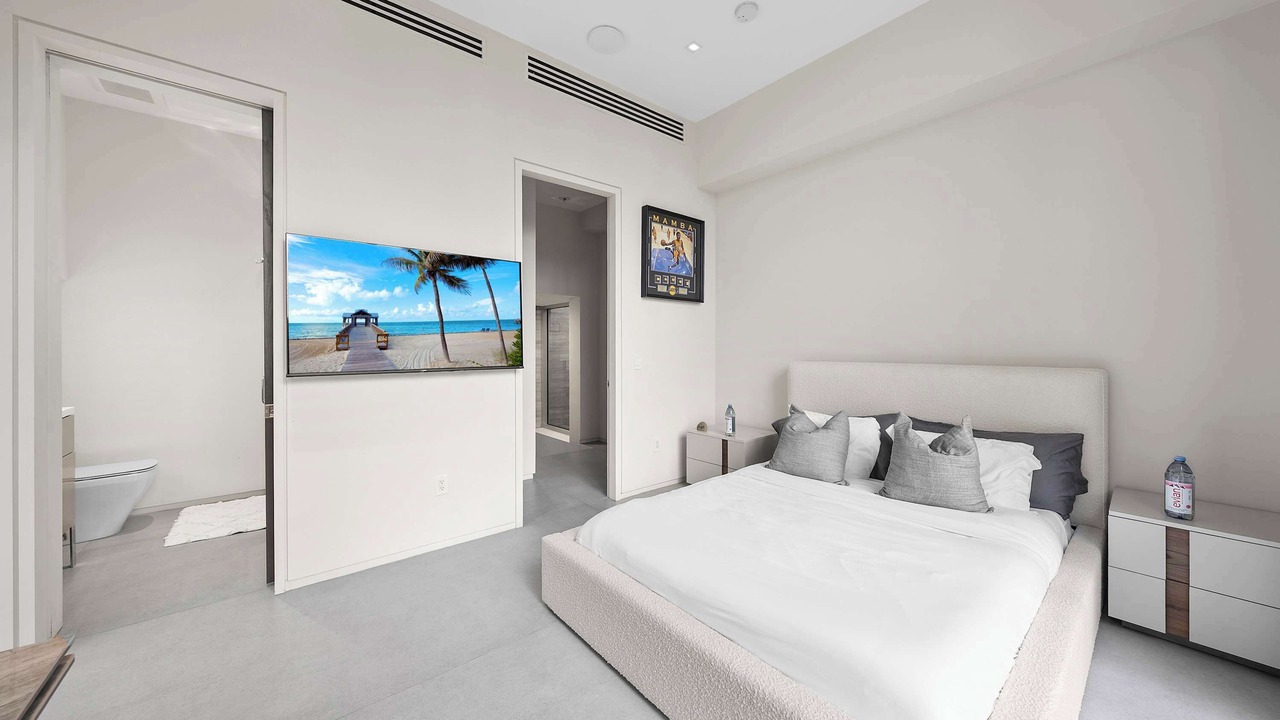 Photo of Bedroom in Venetian Islands