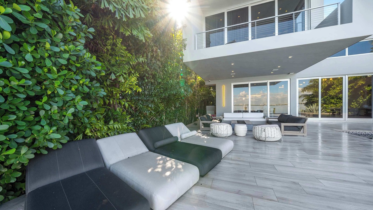 Photo of Patio Balcony in Venetian Islands