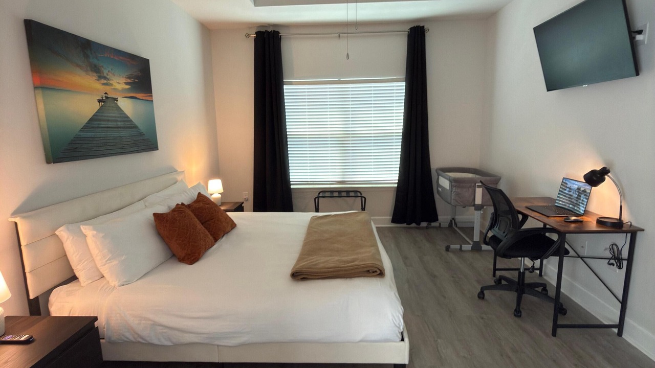 Photo of Bedroom in Tallahassee