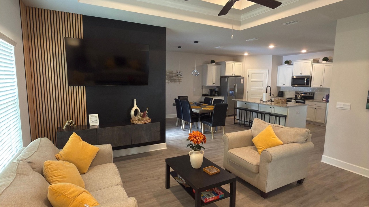 Photo of Livingroom in Tallahassee