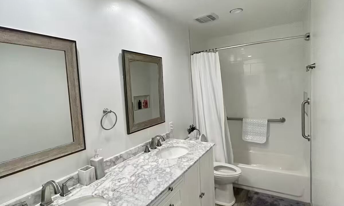 Photo of Bathroom in Gainesville