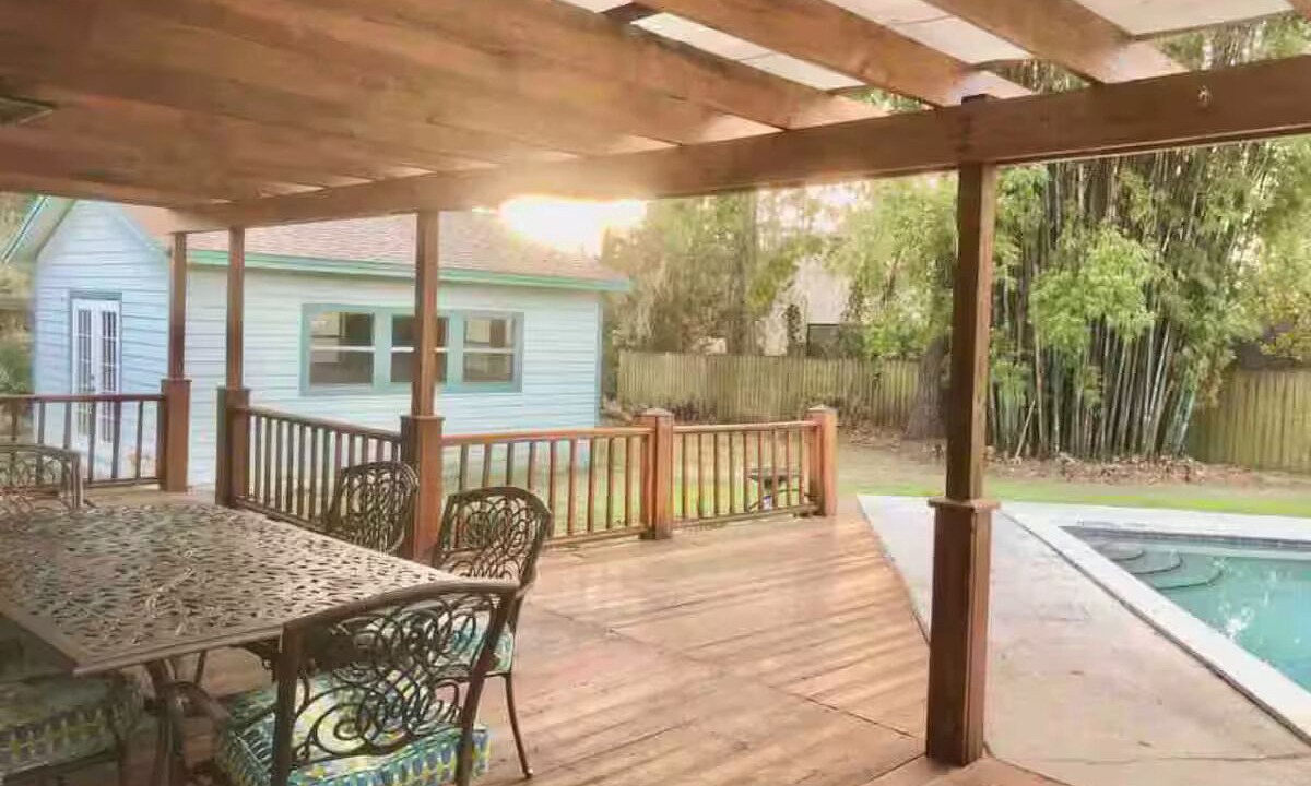 Photo of Outdoor in Gainesville