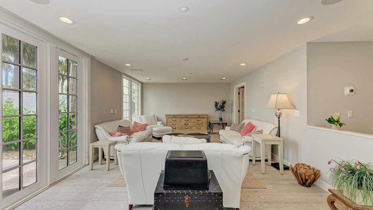Photo of Livingroom in Longboat Key