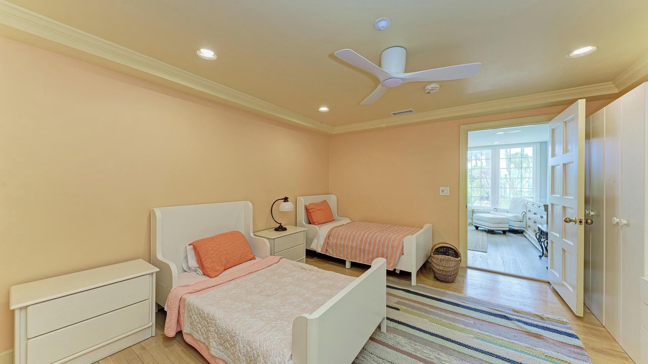 Photo of Bedroom in Longboat Key