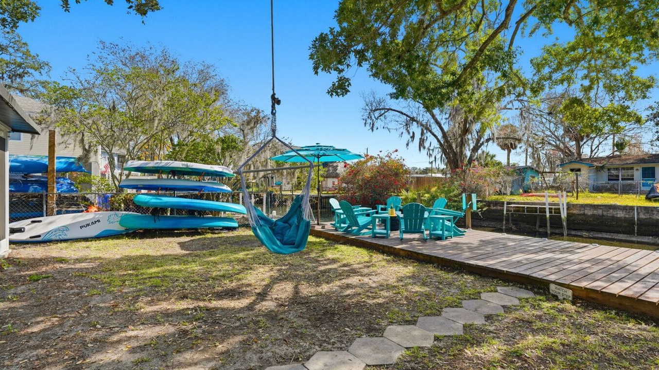 Photo of Outdoor in Weeki Wachee Gardens