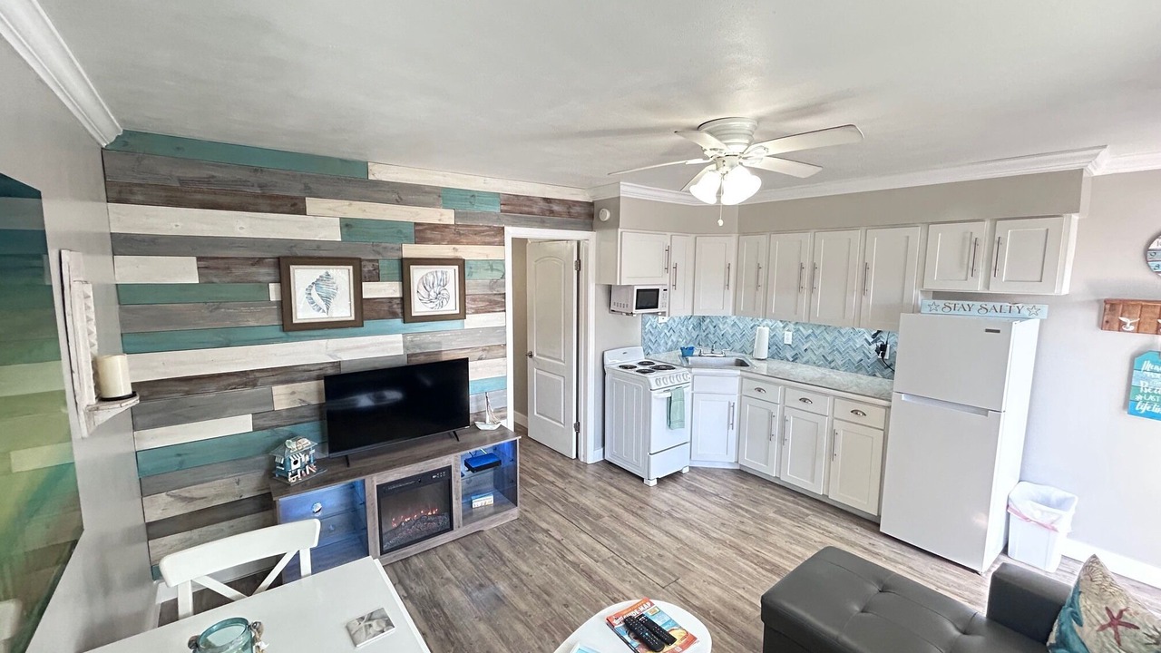 Photo of Livingroom in Bay Esplanade