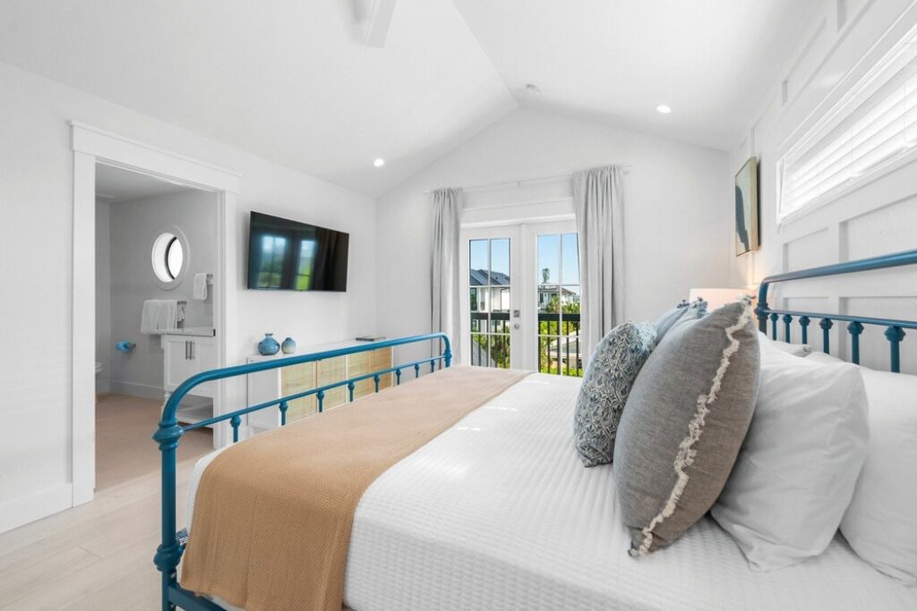 Photo of Bedroom in Sarasota
