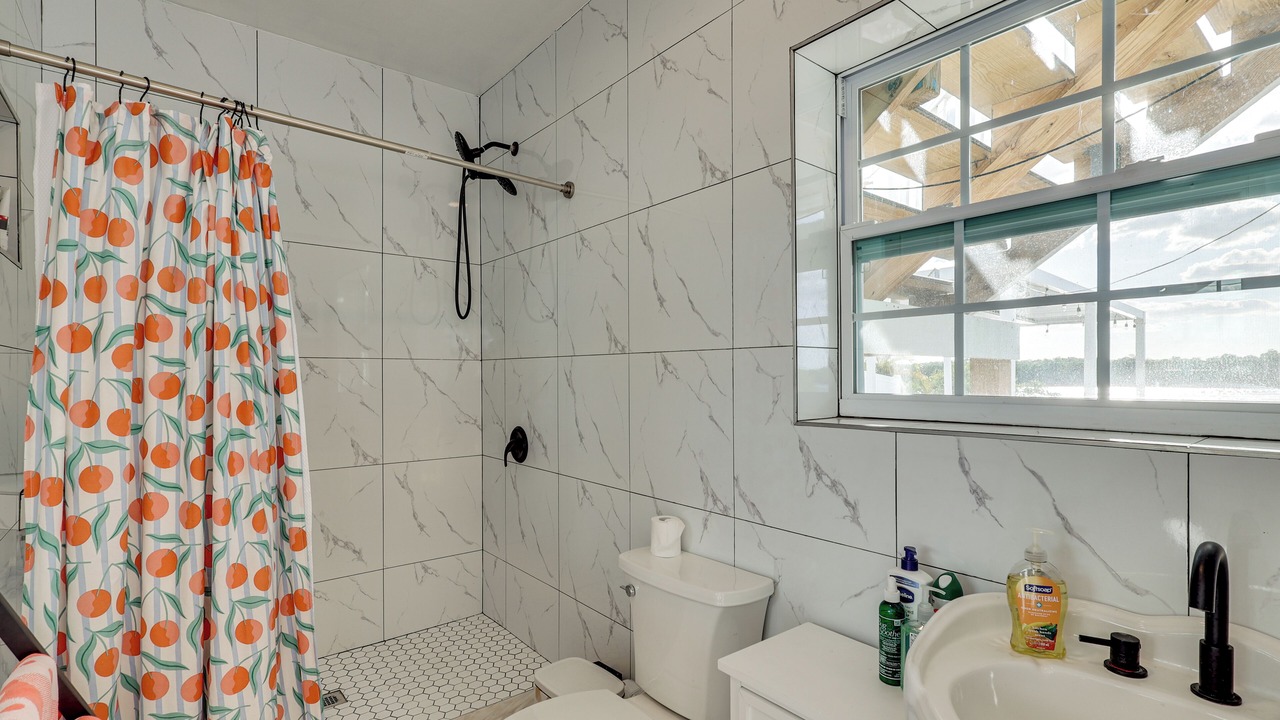 Photo of Bathroom in Ruskin