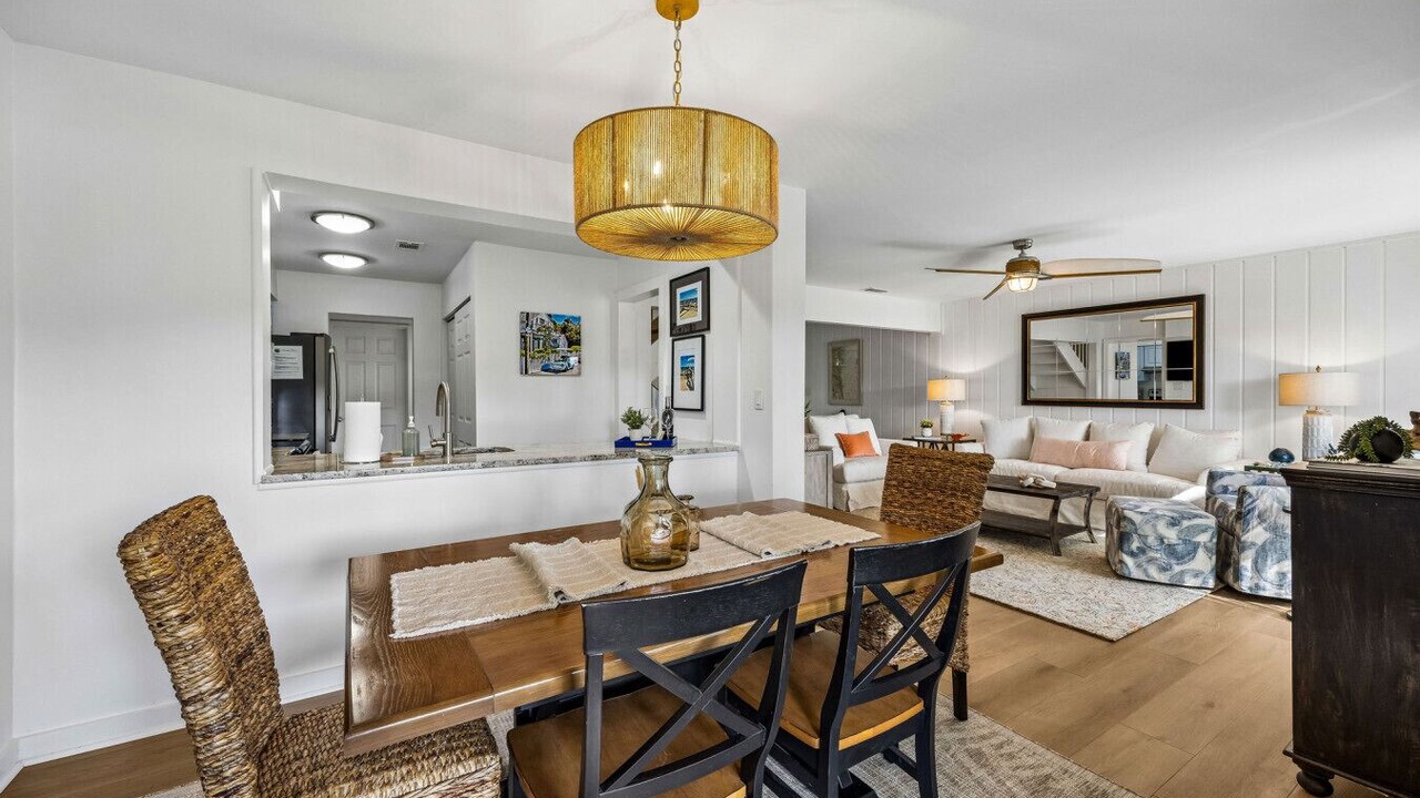 Photo of Livingroom in Fernandina Beach