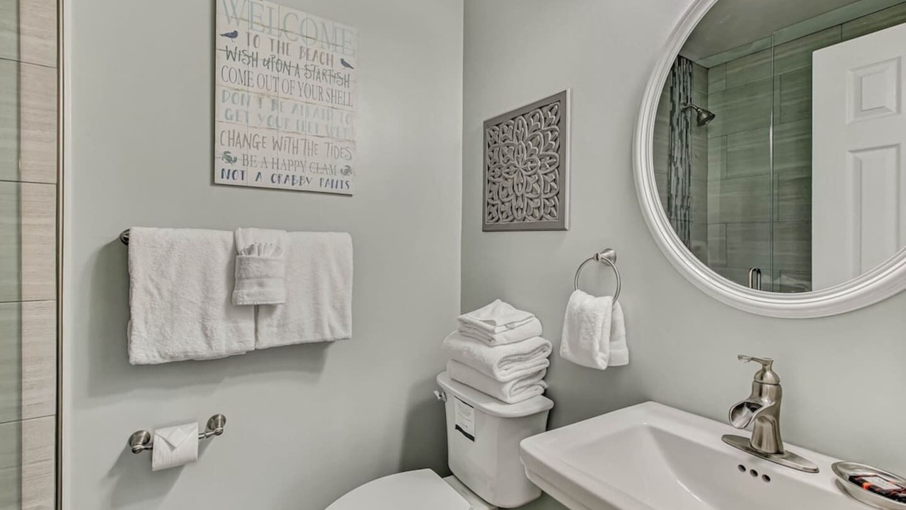 Photo of Bathroom in Fernandina Beach