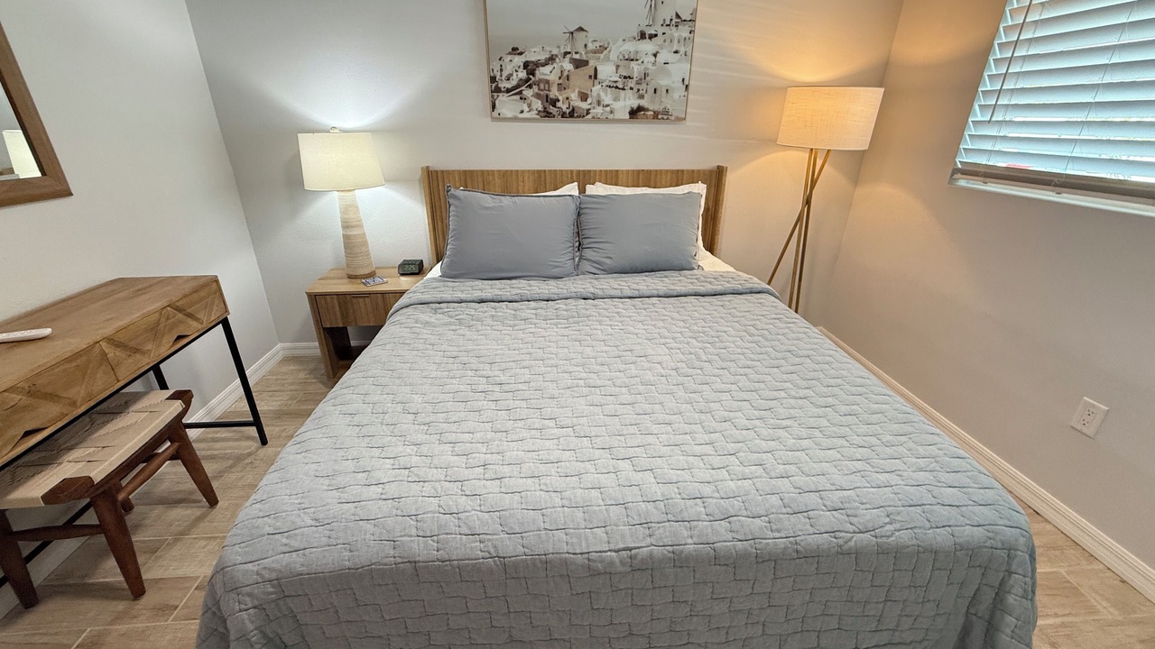Photo of Bedroom in Crescent Beach