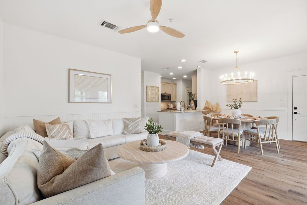 Photo of Livingroom in Rosemary Beach