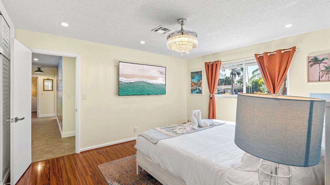 Photo of Bedroom in Lighthouse Point