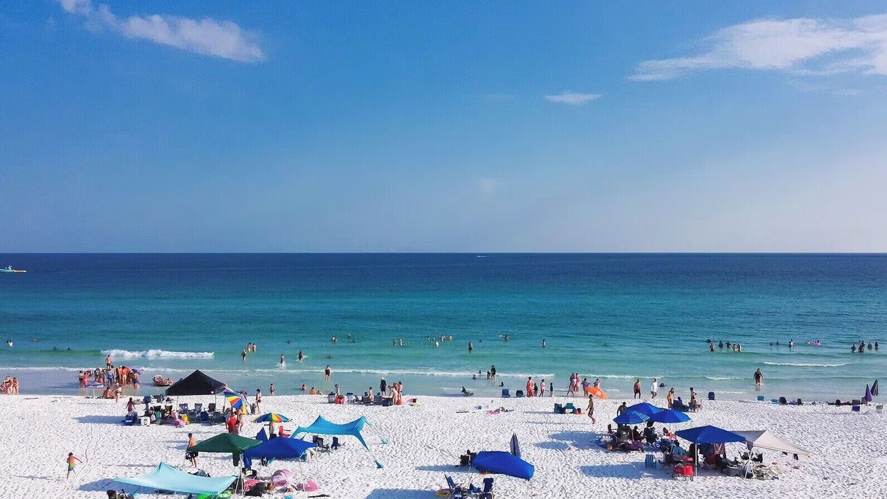 Photo of Others in Destin