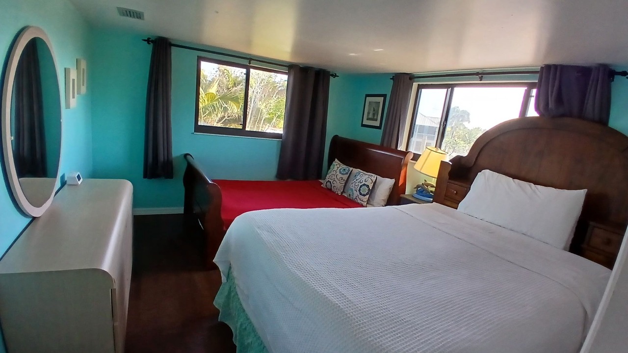 Photo of Bedroom in Bokeelia