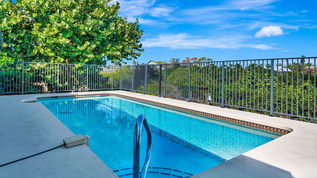 Photo of Outdoor in Bay Harbor Estates