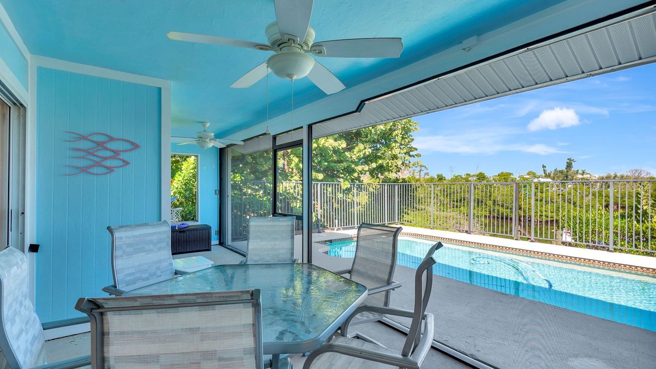 Photo of Outdoor in Bay Harbor Estates