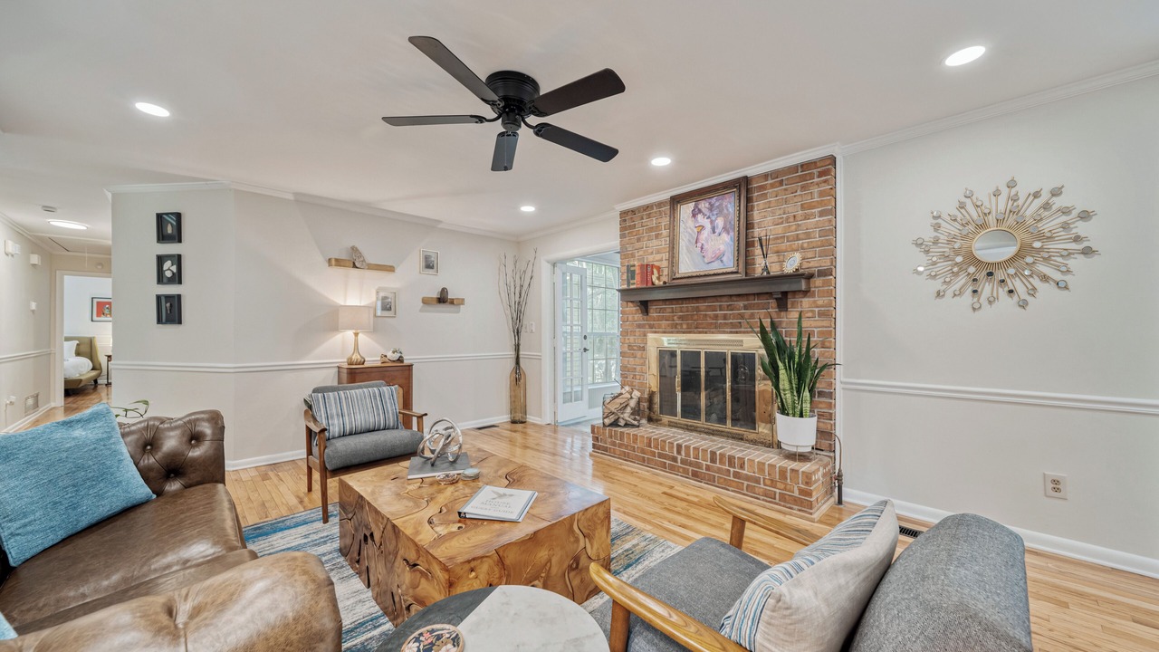 Photo of Livingroom in Killearn Estates