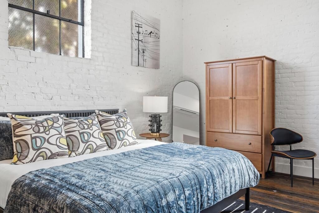 Photo of Bedroom in Downtown Jacksonville