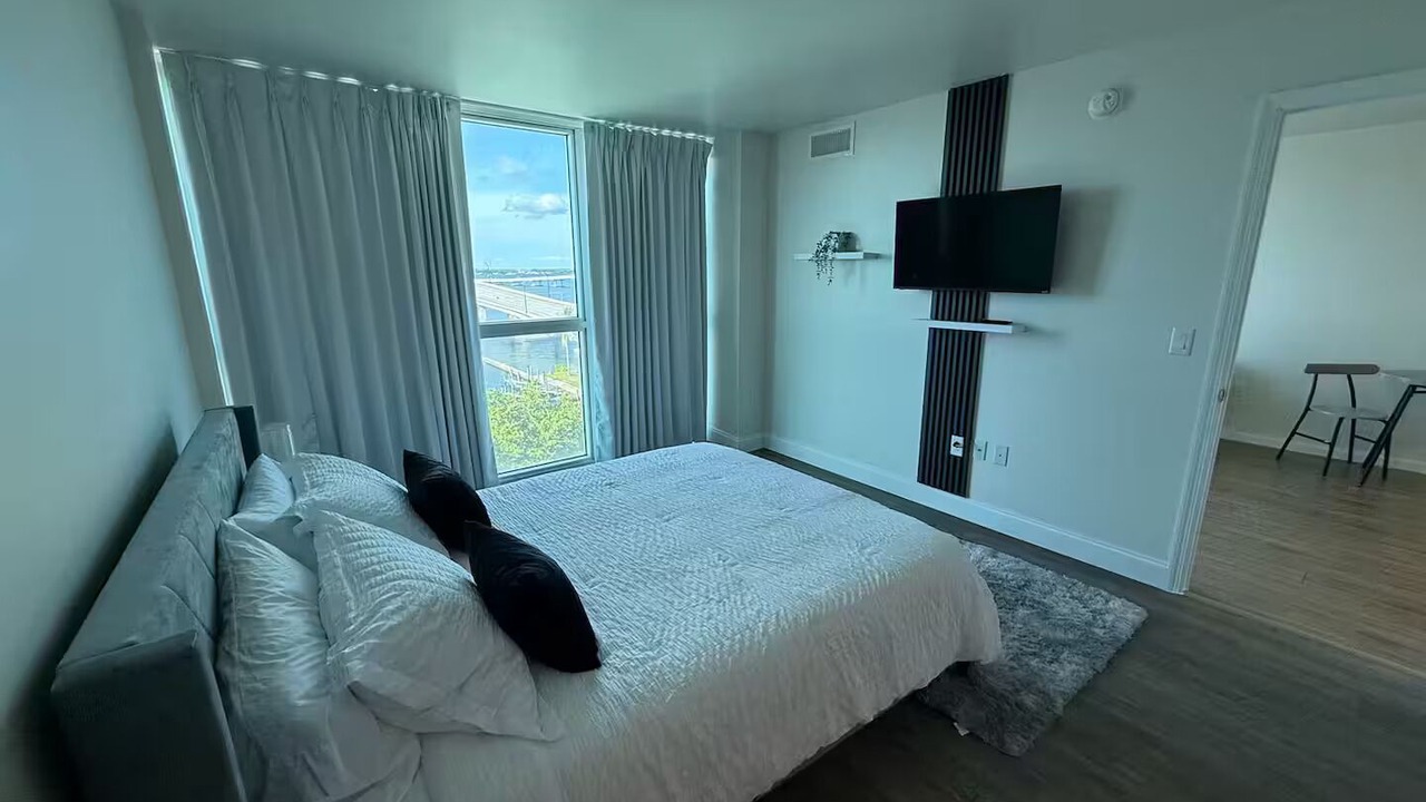 Photo of Bedroom in Fort Myers River District