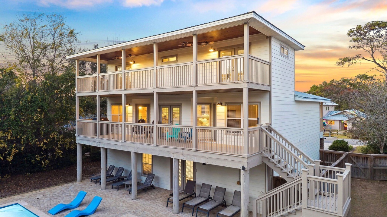 Photo of Outdoor in Gulfview Heights