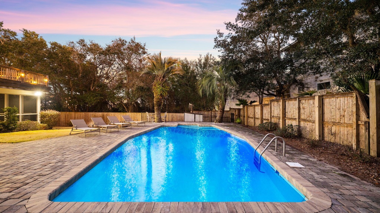 Photo of Outdoor in Gulfview Heights