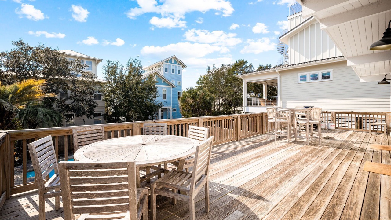 Photo of Outdoor in Gulfview Heights
