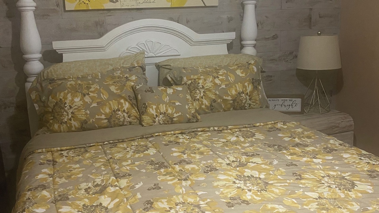 Photo of Bedroom in Davenport