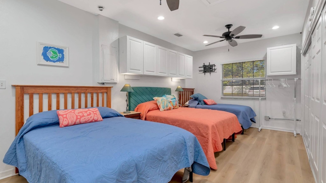 Photo of Bedroom in Pinellas Park