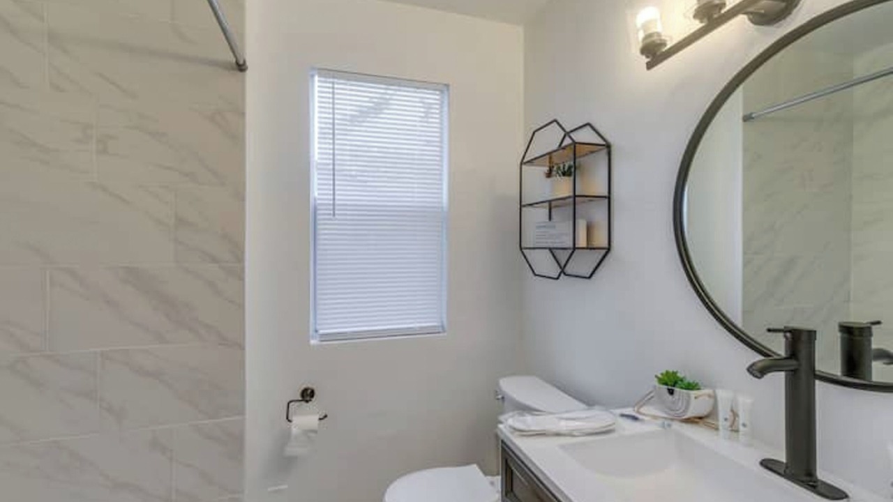 Photo of Bathroom in Valdosta