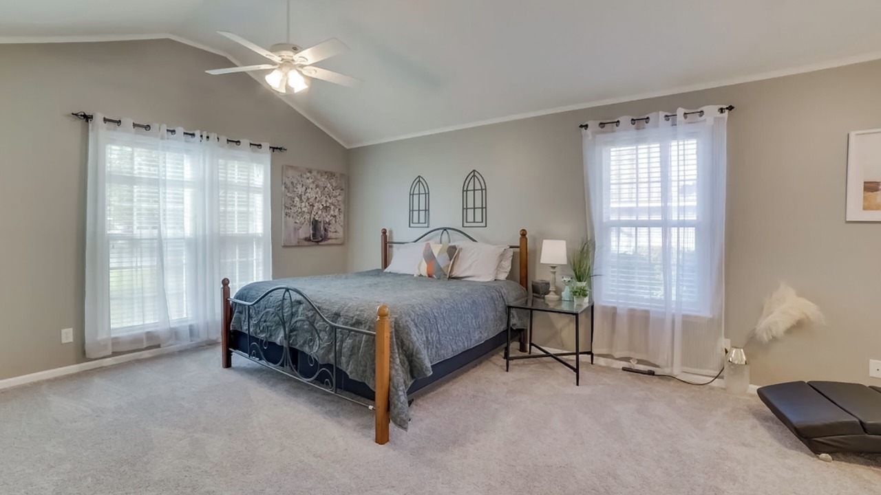 Photo of Bedroom in Valdosta