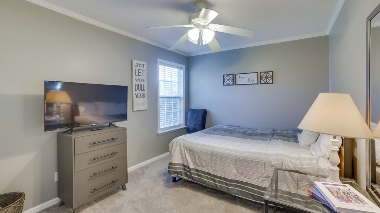 Photo of Bedroom in Valdosta