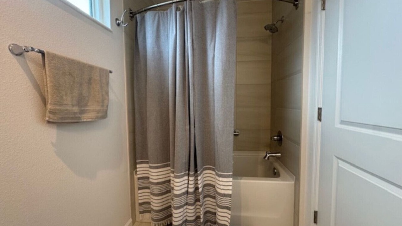 Photo of Bathroom in Candler