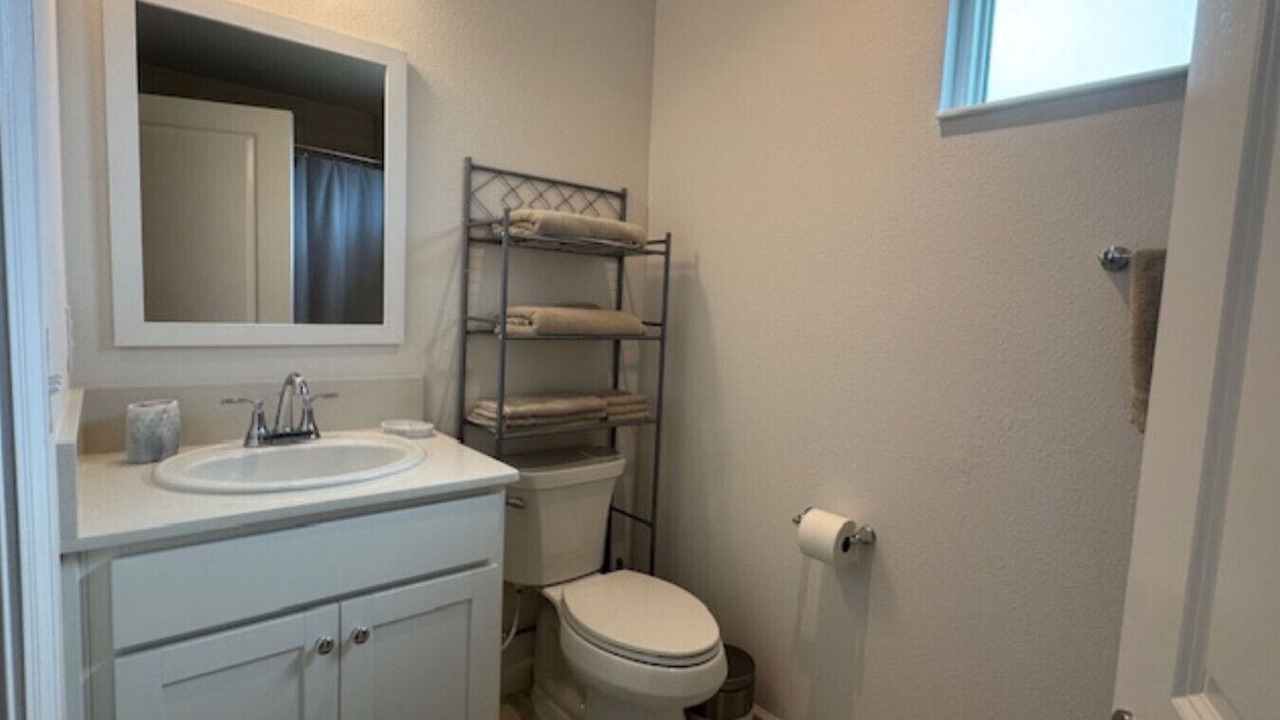 Photo of Bathroom in Candler