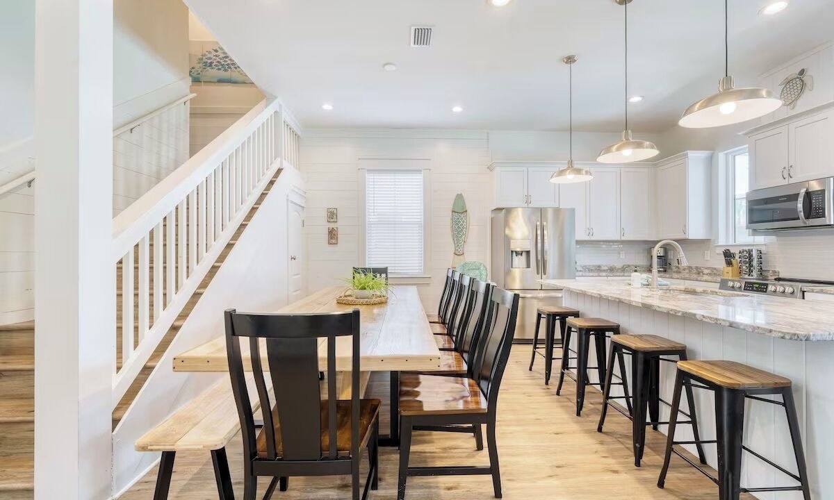 Photo of Bedroom in Miramar Beach