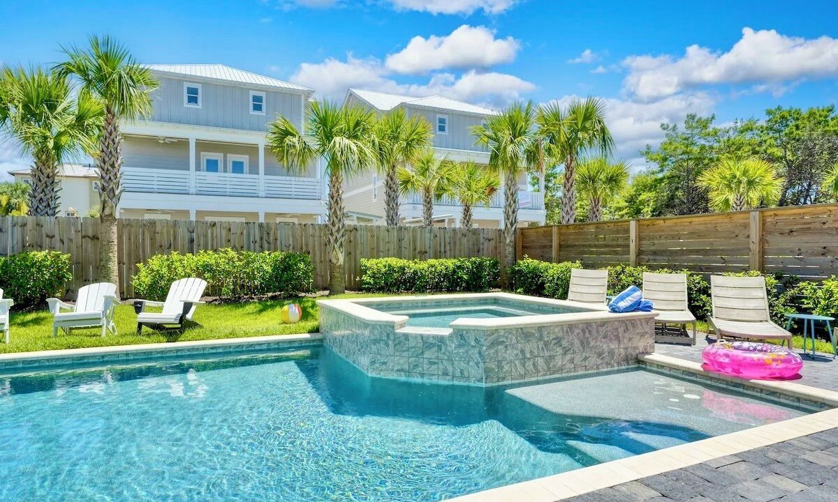 Photo of Outdoor in Miramar Beach