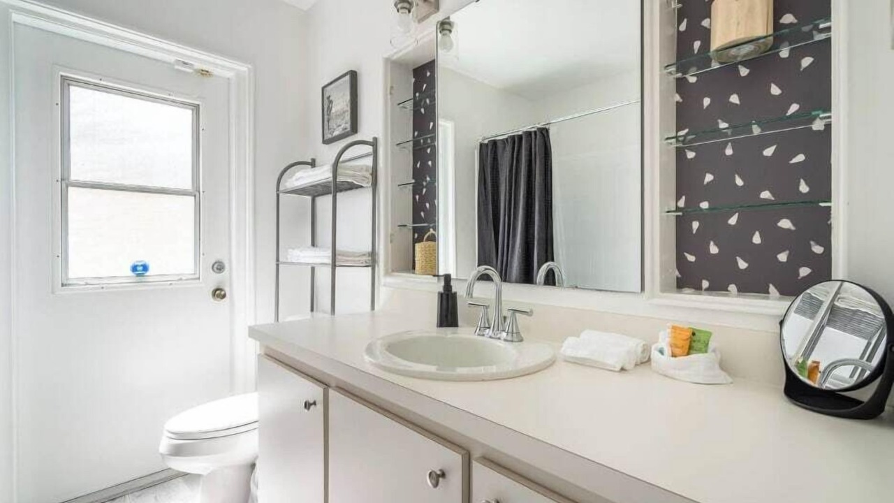 Photo of Bathroom in Kensington Park