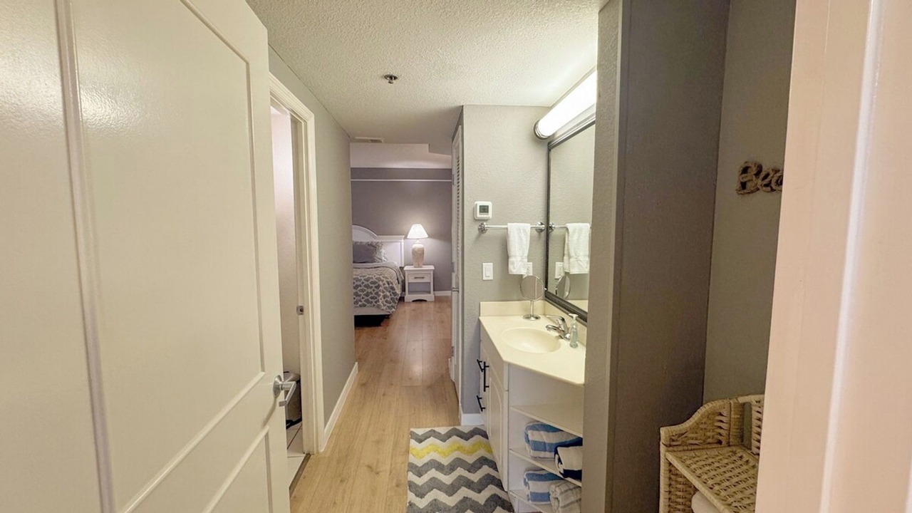 Photo of Bathroom in Ortona Park